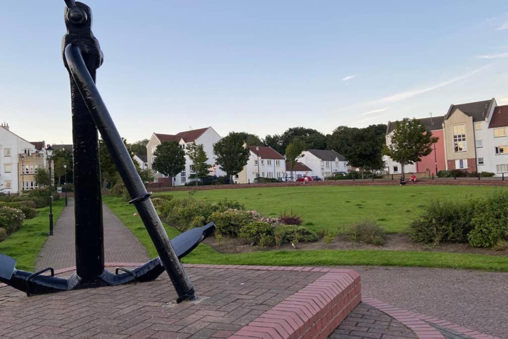 Dalgety Bay Luxury Studio Apartment Saint Davids  Exterior photo