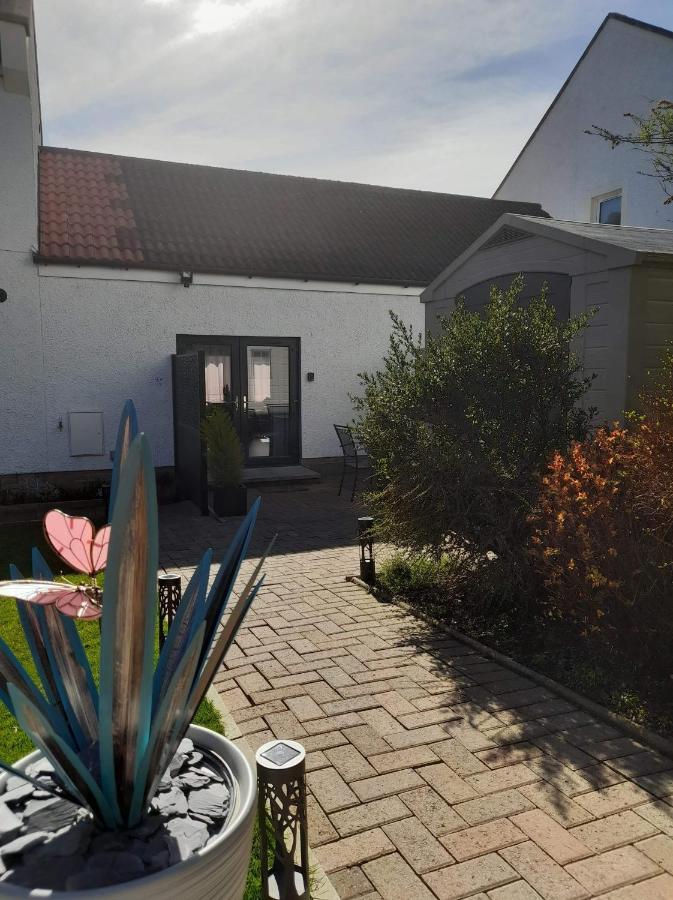 Dalgety Bay Luxury Studio Apartment Saint Davids  Exterior photo